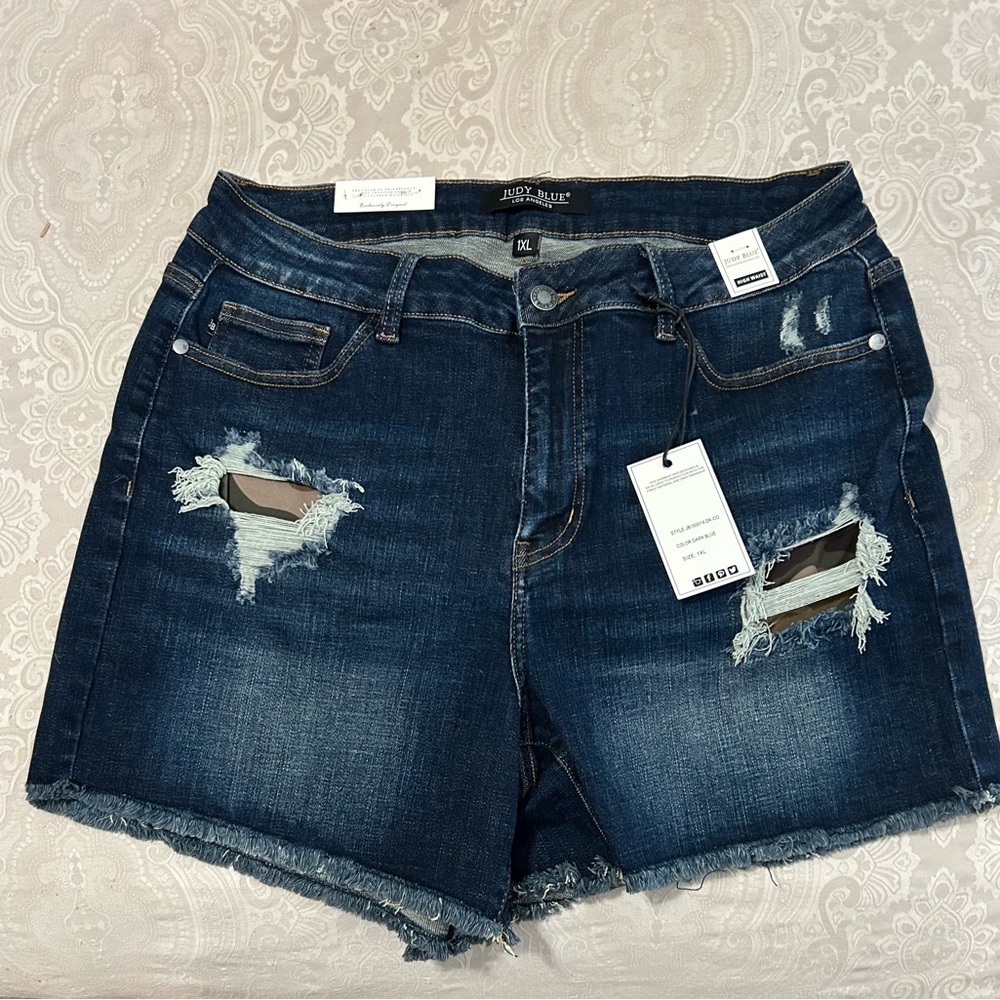 Judy Blue Women's Ripped Jean Shorts - Dark Blue